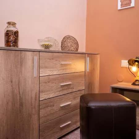 Magdalene's Premium Apartment *