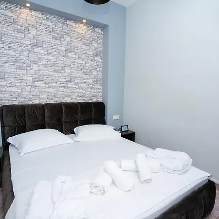 Magdalene's Premium Apartament Ofrínion
