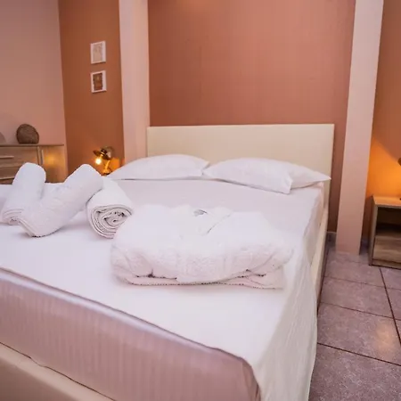Magdalene's Premium Apartament Ofrínion