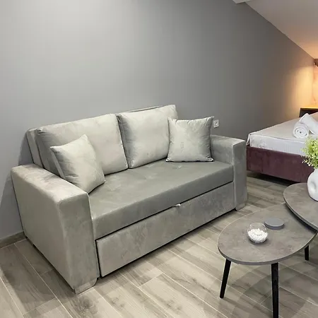 Magdalene's Premium Apartament Ofrínion