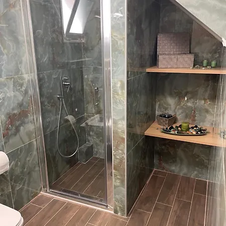 Magdalene's Premium Apartament *