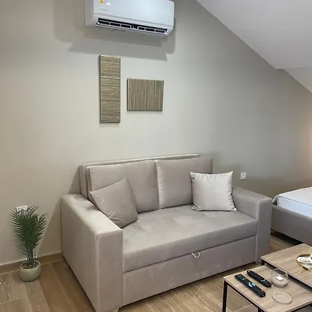 Magdalene's Premium Apartament Ofrínion