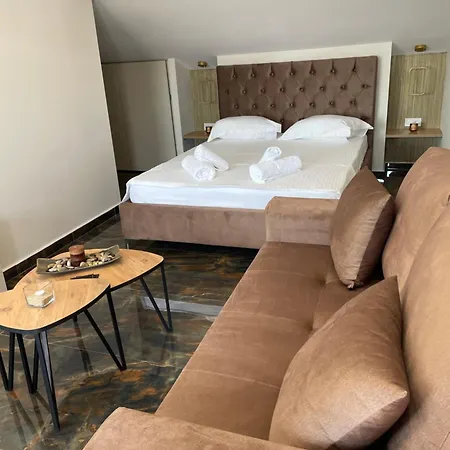 Magdalene's Premium Apartament *