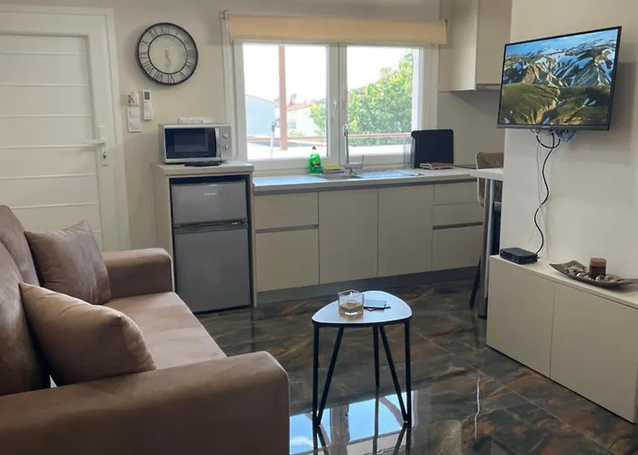 Magdalene's Premium * Ofrínion